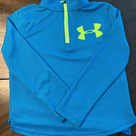 (2)Boys' Under Armour Tech™ Textured ¼ Zip tops - Picture 11 of 11